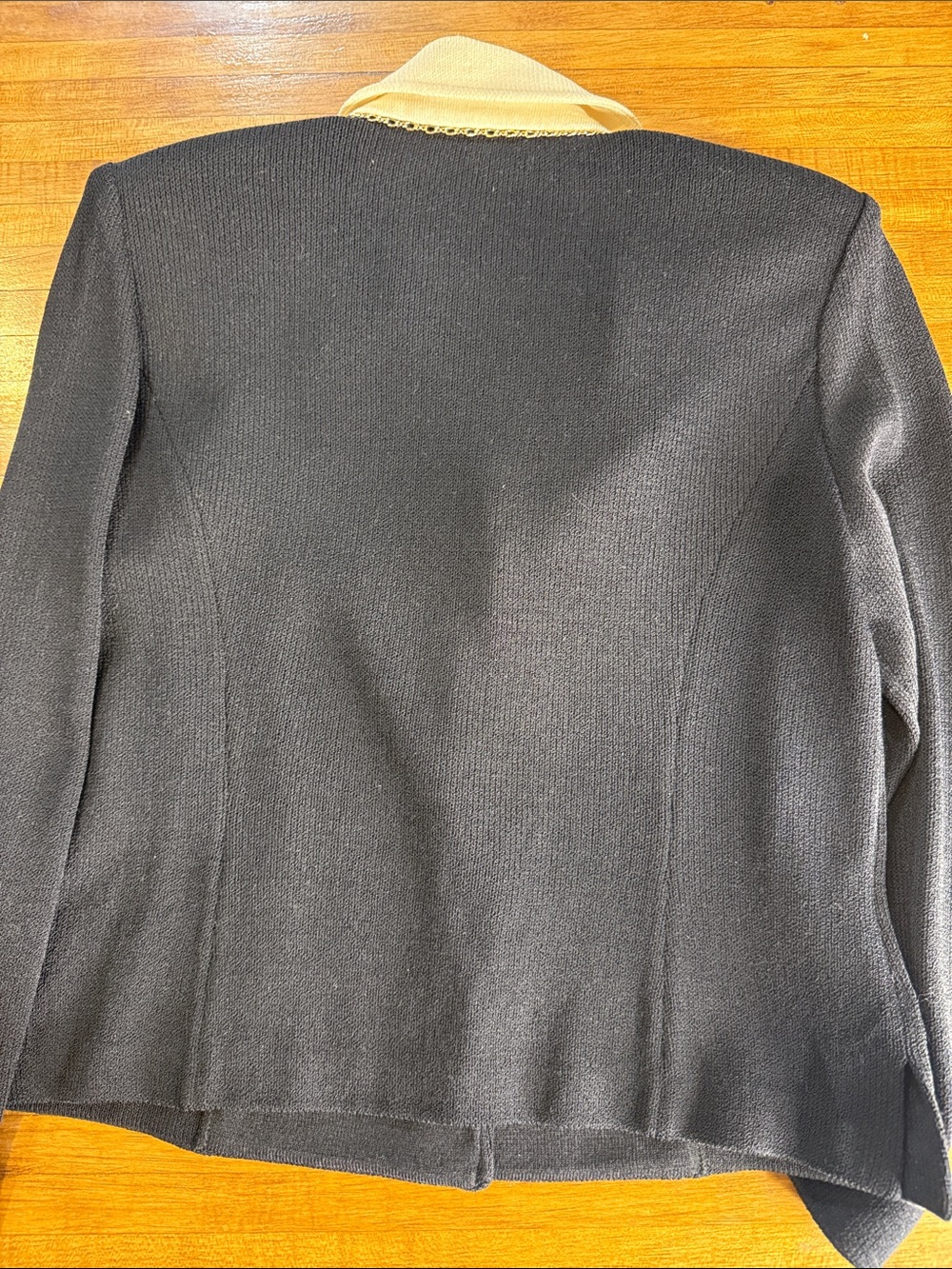 St. John Collection by Marie Gray Knit Blazer Jacket Gold Button Detail Size 6 - Picture 3 of 7